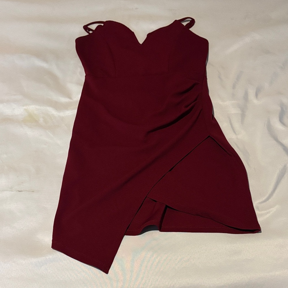 Chic Asymmetrical Burgundy Dress